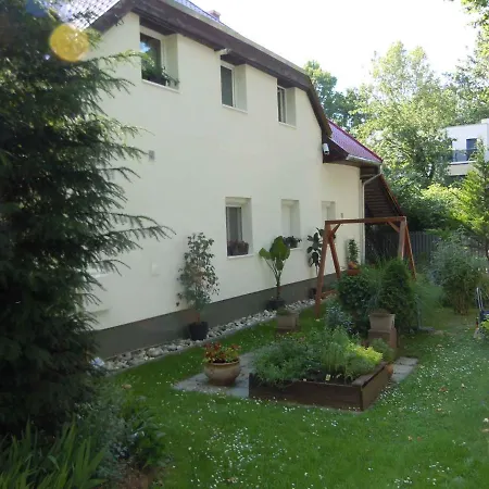 In Balaton 38094 Siófok